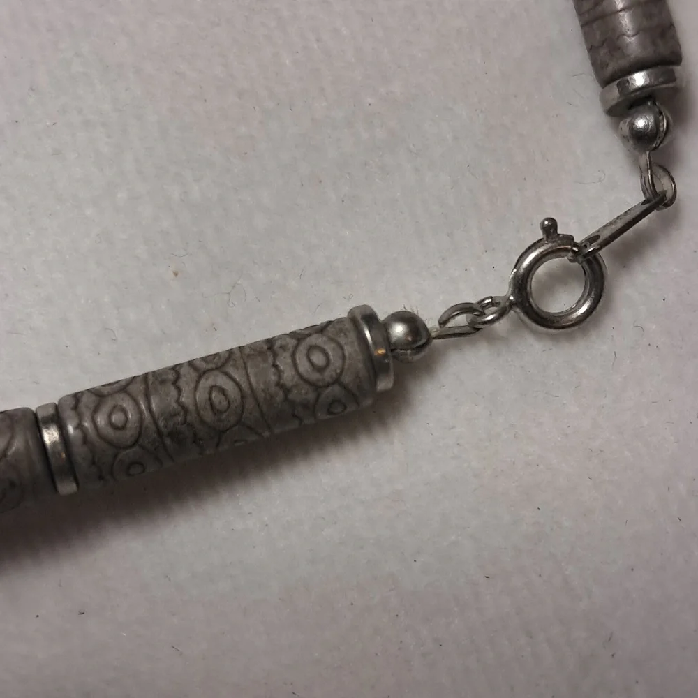 Vintage Japan Faux Stone Silver Tone Metal Statement Necklace Bold Chunky Long - Picture 2 of 4
